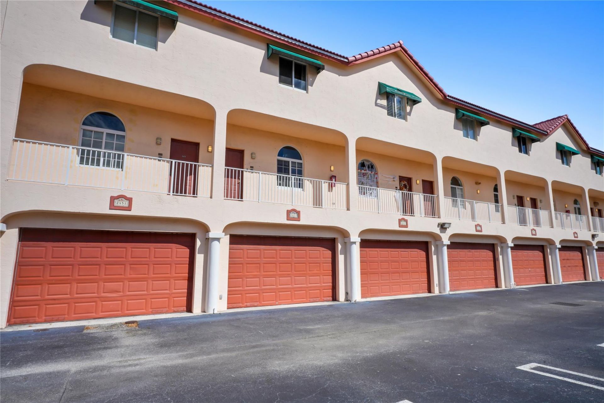 2453 NE 14th Street Causeway, Pompano Beach, FL 33062 Photo