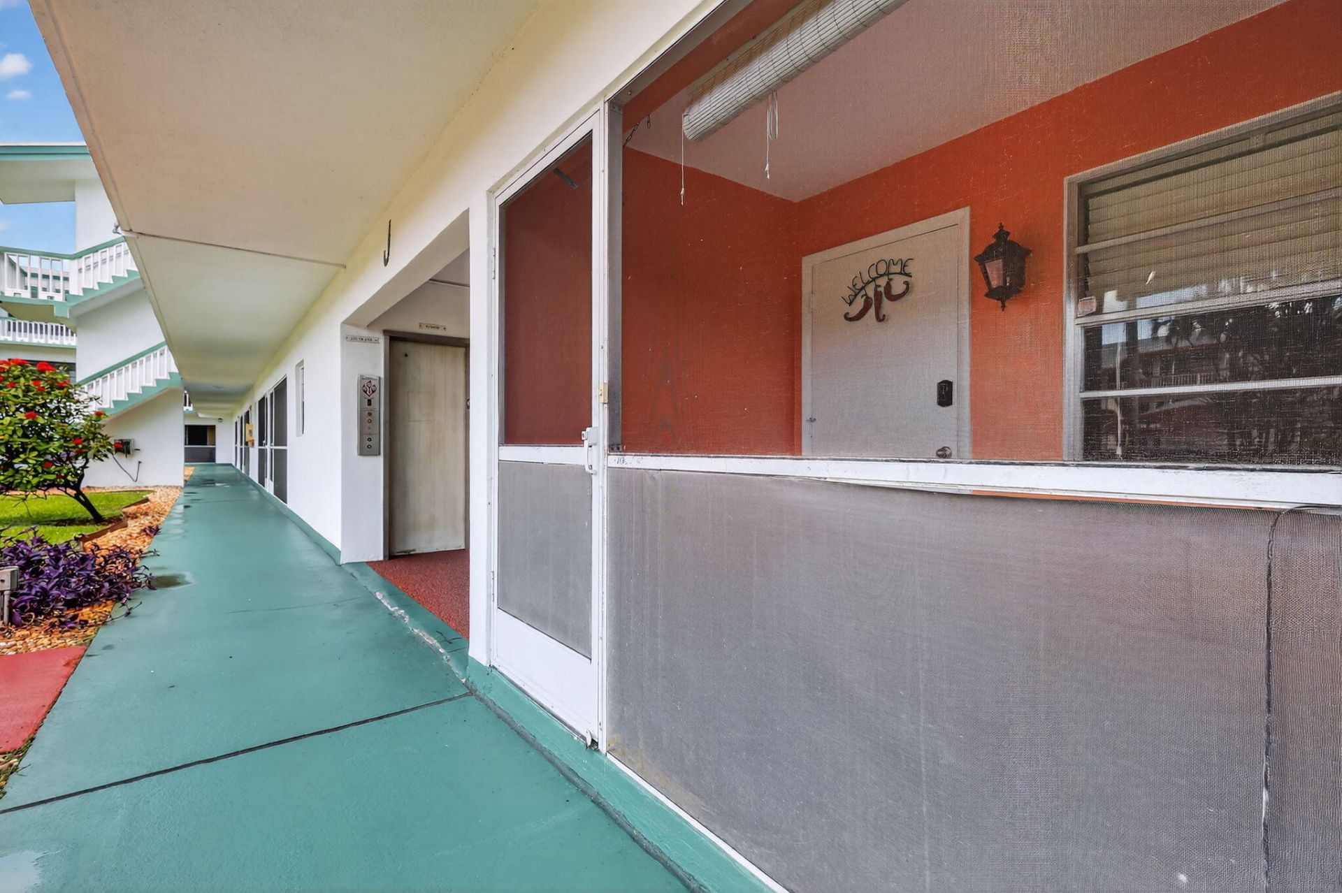 5300 Washington Street, Unit J116, Hollywood, FL 33021 Photo