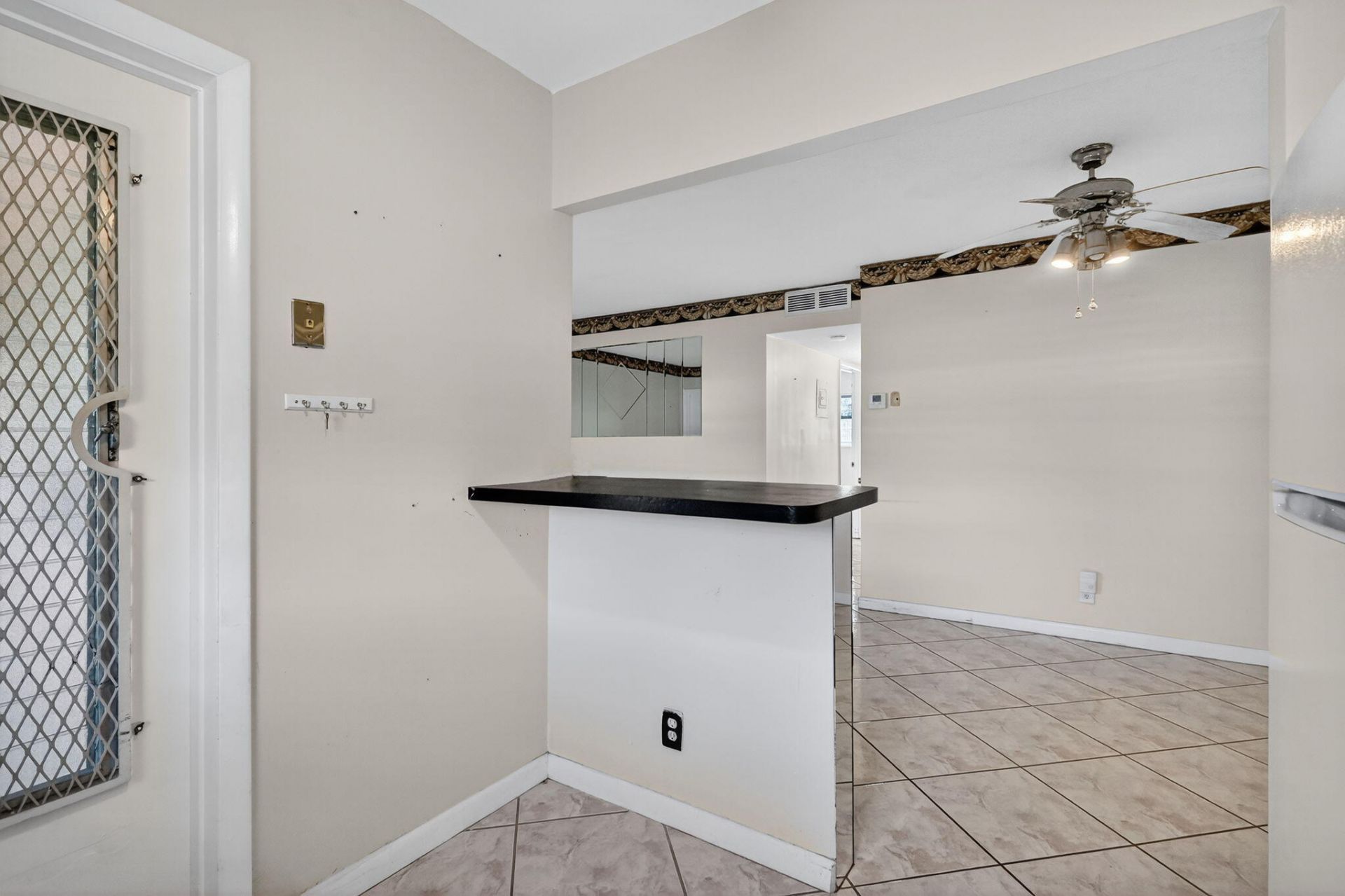 5300 Washington Street, Unit J116, Hollywood, FL 33021 Photo
