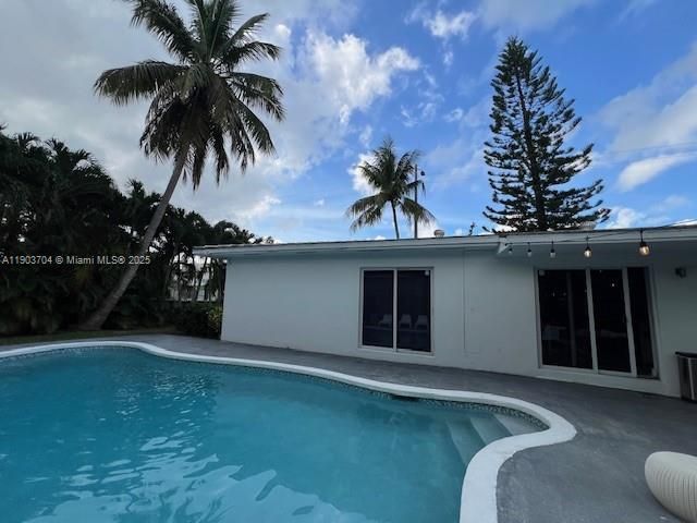 201 NE 48th St, Miami, FL 33137 Photo