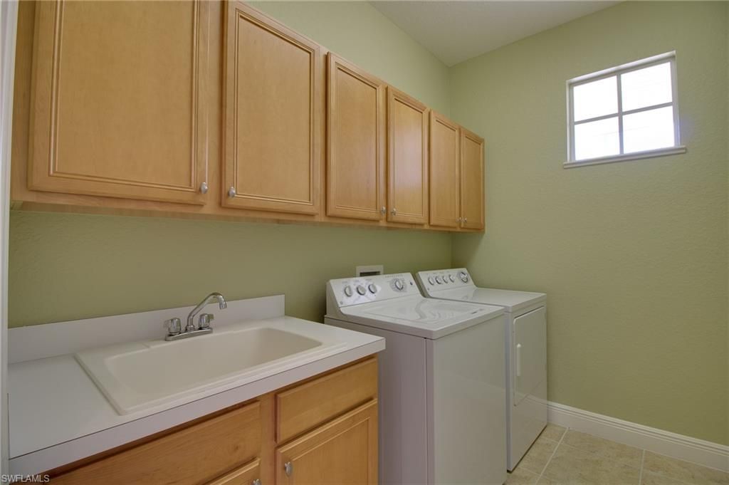 28622 San Lucas Ln, Unit 201, Bonita Springs, FL 34135 Photo