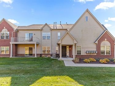1465 Addington Lane, Ann Arbor, MI 48108