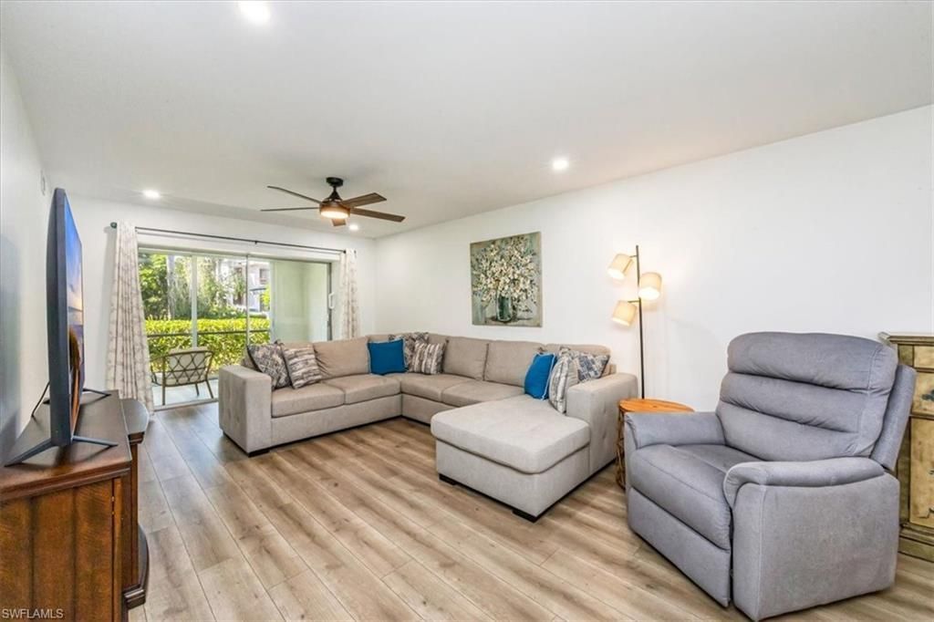 4126 Belair Ln, Unit B1, Naples, FL 34103 Photo