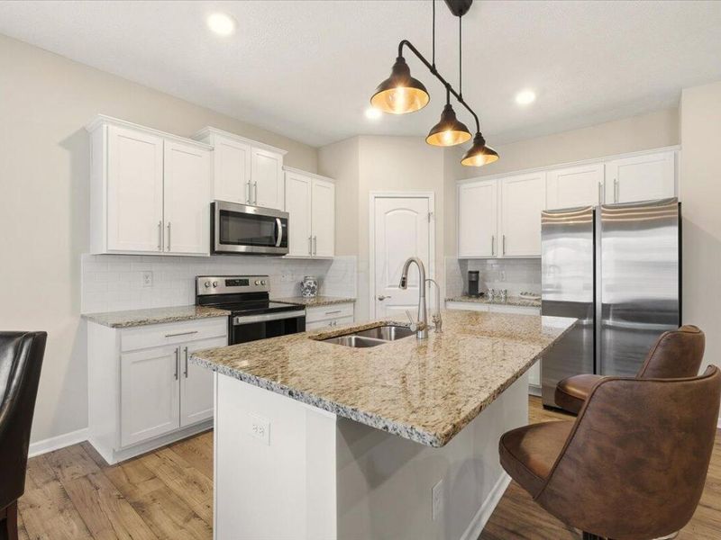 279 Mannaseh Drive W, Granville, OH 43023 Photo 15