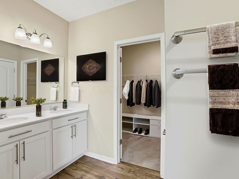 279 Mannaseh Drive W, Granville, OH 43023 Photo 21