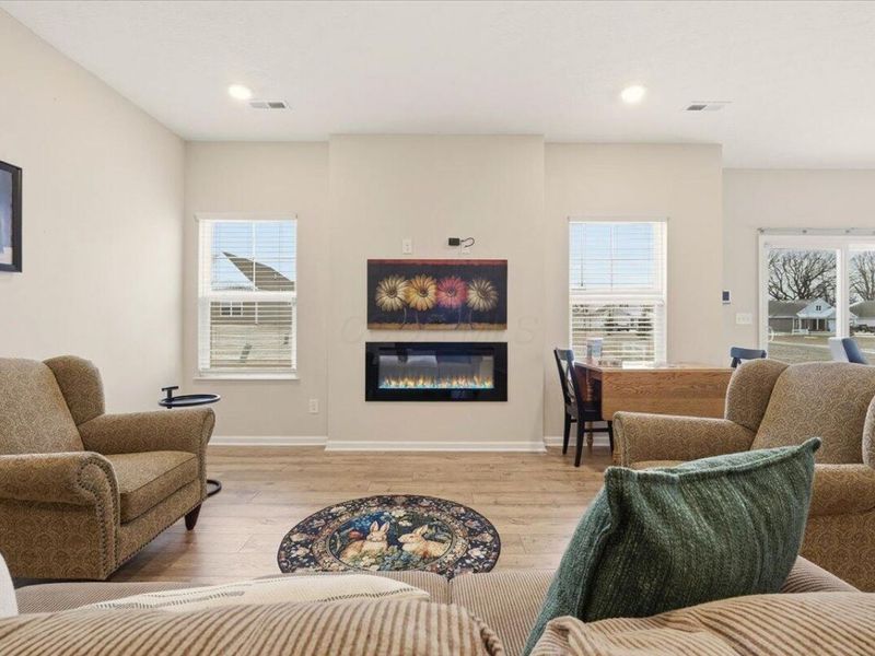 279 Mannaseh Drive W, Granville, OH 43023 Photo 9