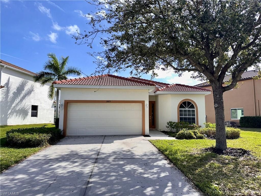 2669 Blue Cypress Lake Ct, Cape Coral, FL 33909 Photo