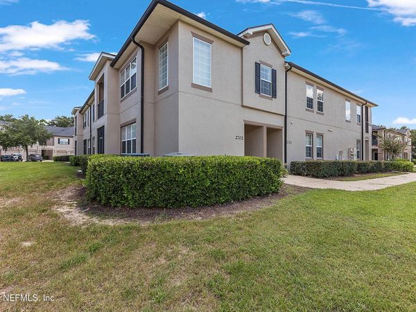 12301 KERNAN FOREST Boulevard, Unit 2702, Jacksonville, FL 32225