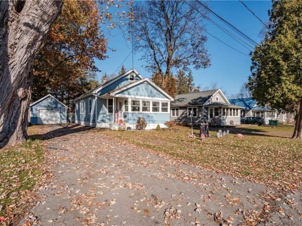 111 Randall Terrace, Syracuse, NY 13212