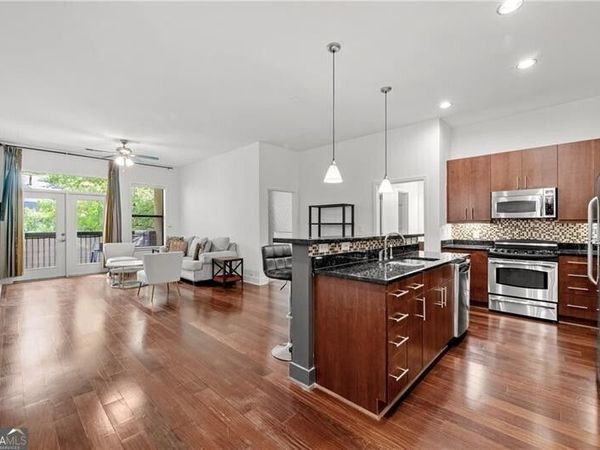 425 Chapel Street SW, Unit 2108, Atlanta, GA 30313