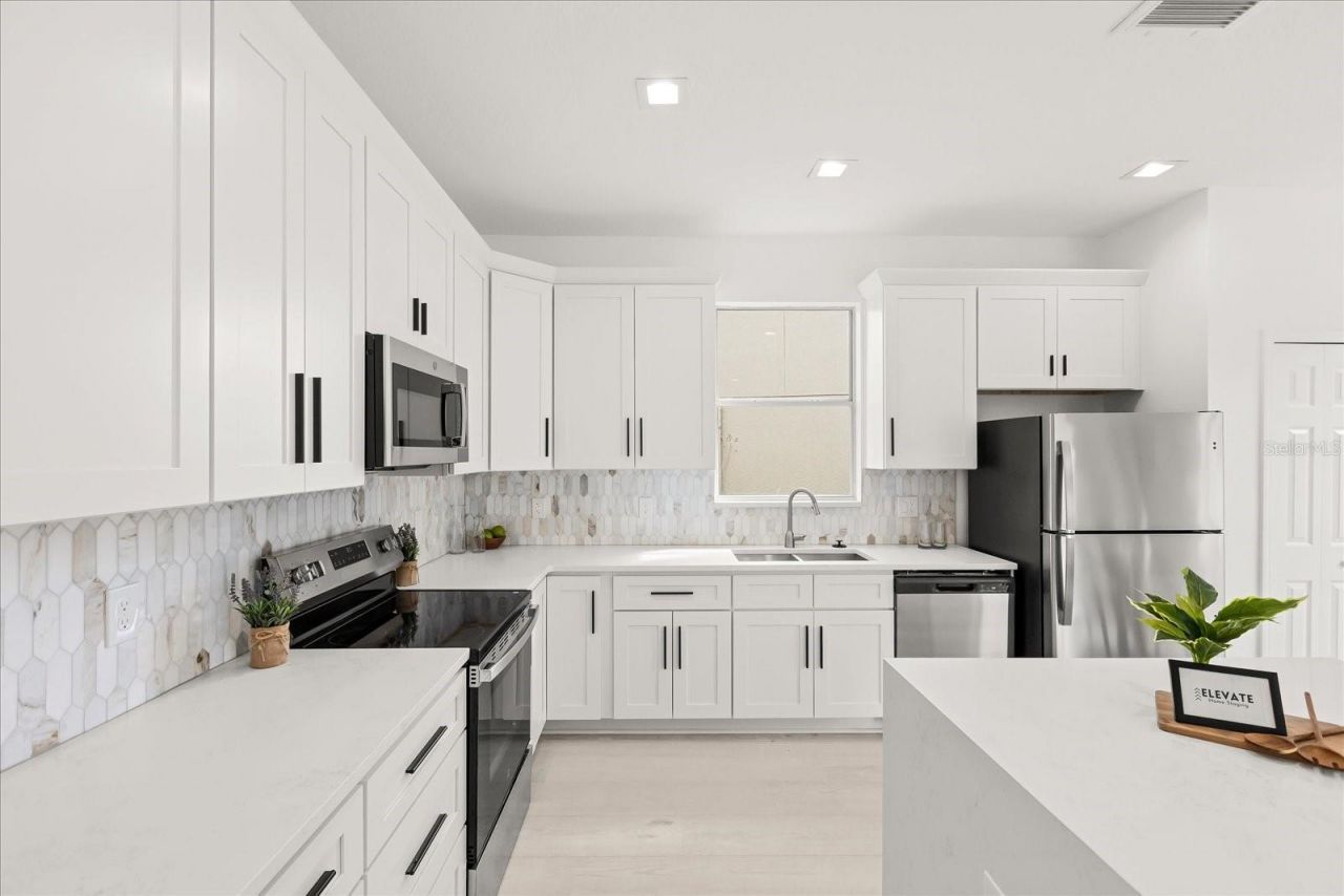 14927 Faversham Circle, Orlando, FL 32826 Photo