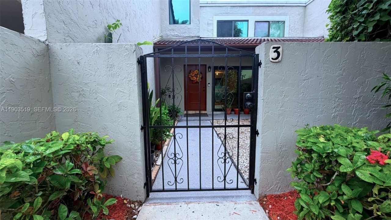 10515 SW 153rd Ct, Unit 3, Miami, FL 33196 Photo