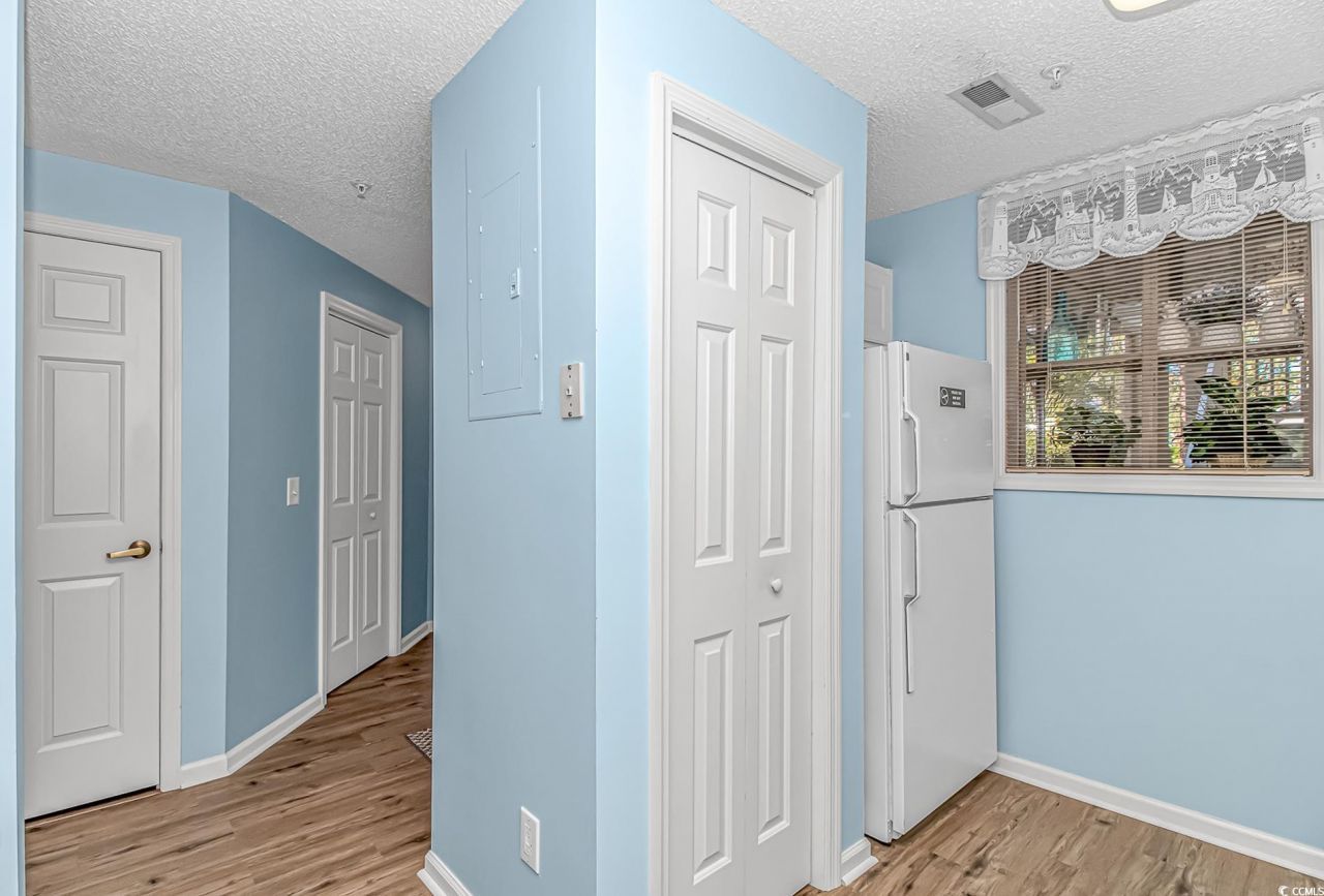 1401 Lighthouse Dr. Photo 4