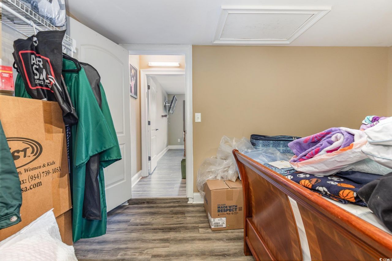 1069 Cole Ct. Photo 28