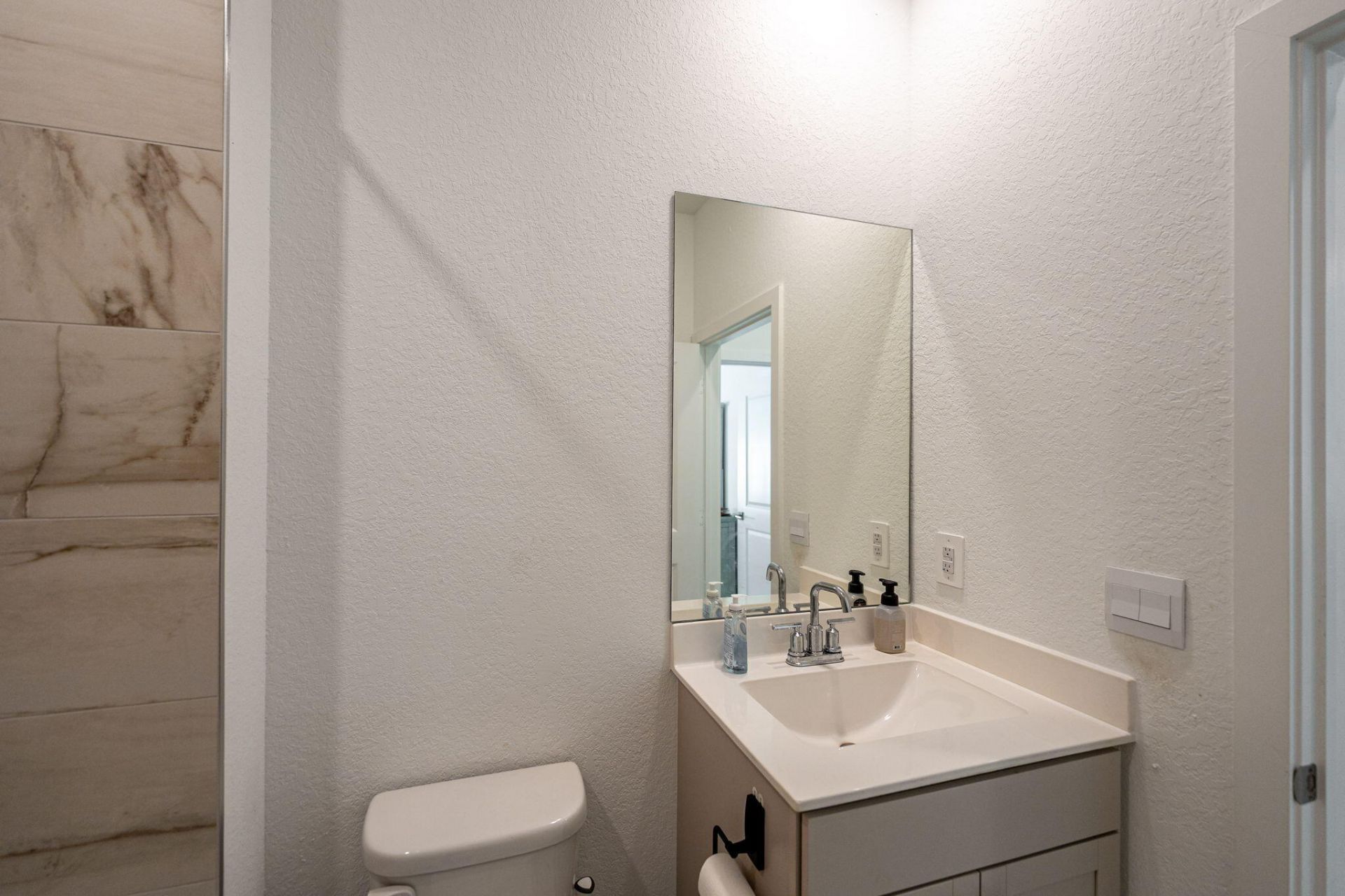 6016 SE Se Violet Ln Lane, Stuart, FL 34997 Photo