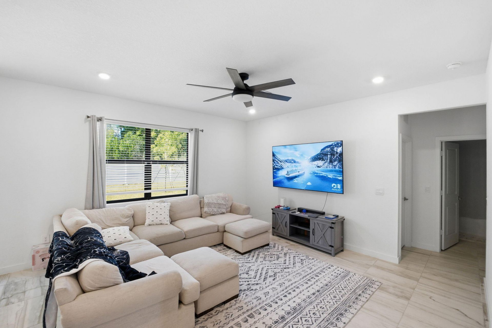 6016 SE Se Violet Ln Lane, Stuart, FL 34997 Photo