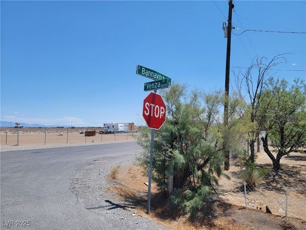 4080 Venza Street , Pahrump, NV 89048