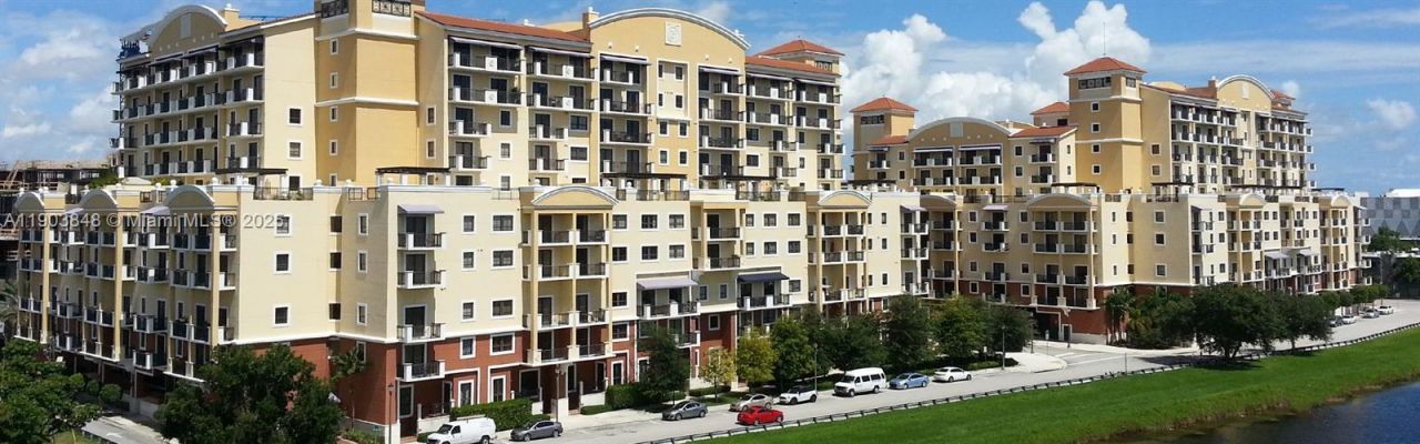 8390 SW 72nd Ave, Unit 519, Miami, FL 33143 Photo