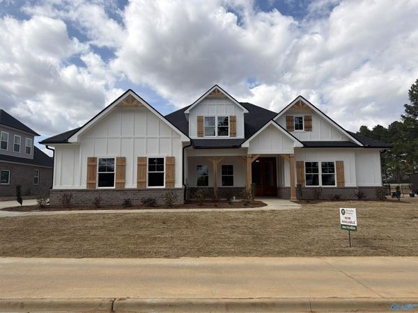 22471 Players Lane, Athens, AL 35613