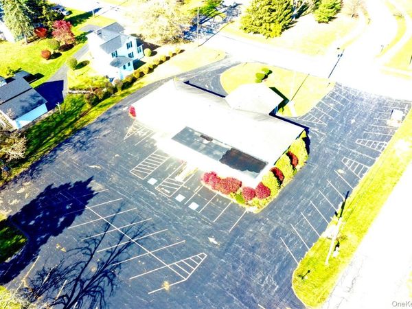 1778 CLARK ST RD, Auburn, NY 13021