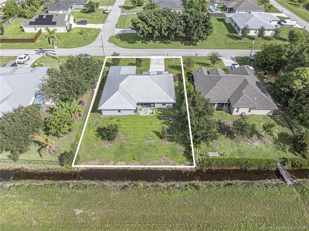 1538 SW Abacus Avenue, Port Saint Lucie, FL 34953 Photo