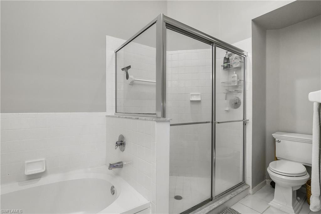 13061 Hamilton Harbour Dr, Unit R1, Naples, FL 34110 Photo