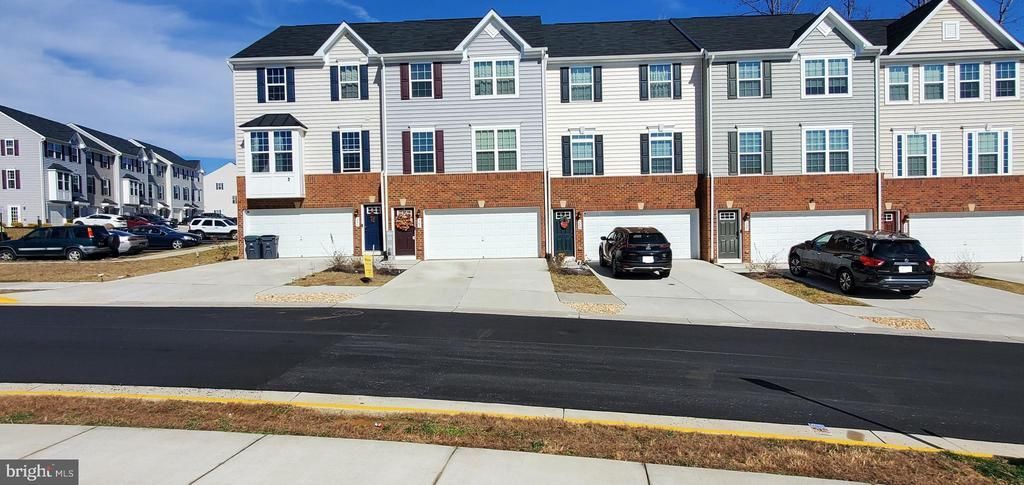 303 Rising Sun Road, Fredericksburg, VA 22405 Main Photo