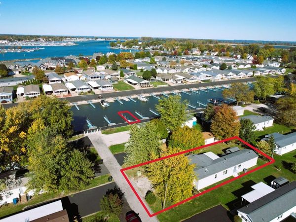 1600 N Buck Road, Unit 61, Marblehead, OH 43440