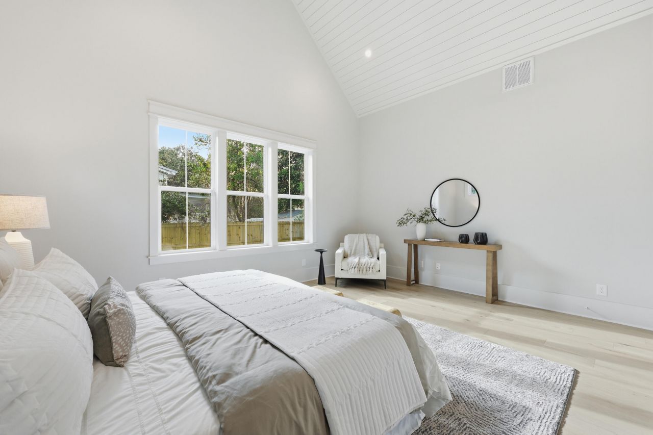 1463 Seminole Street Photo 22