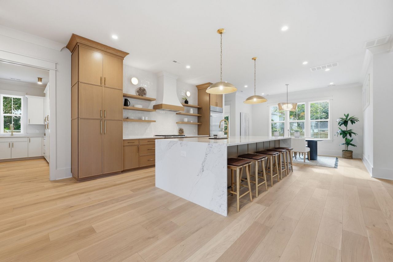 1463 Seminole Street Photo 4