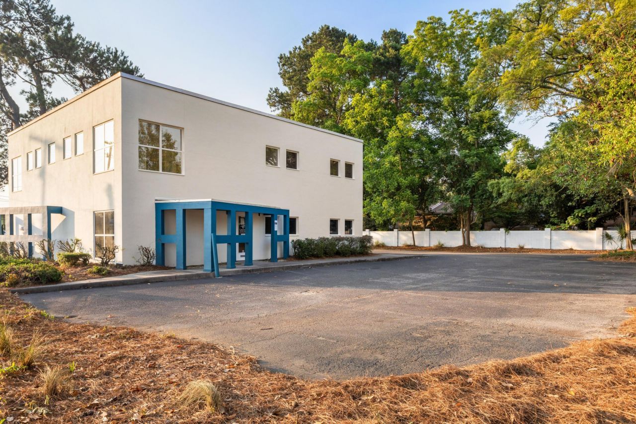 1637 Savannah Highway Photo 5