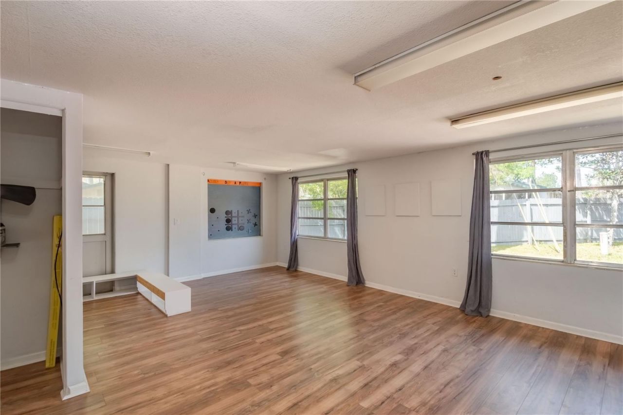 15 Ruckert Circle, Deland, FL 32720 Photo