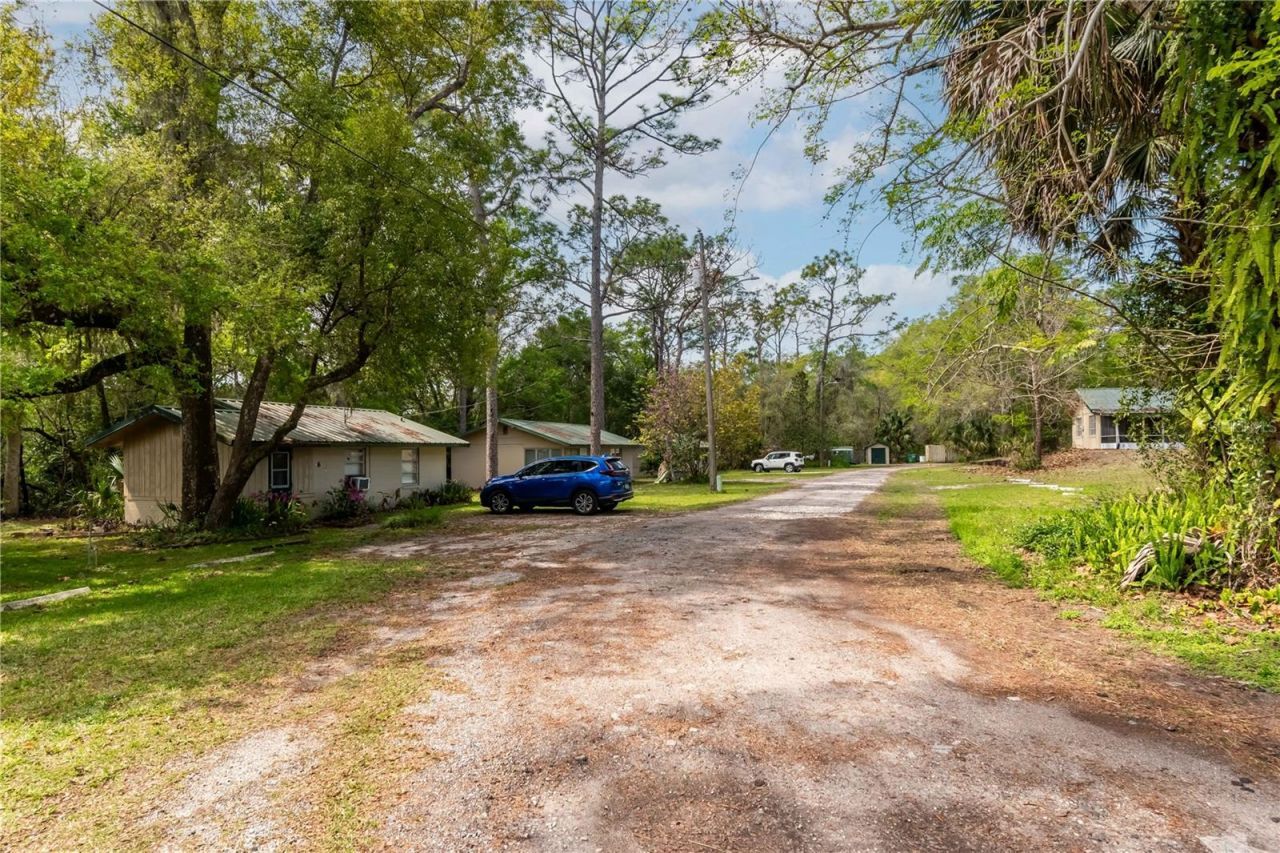 15 Ruckert Circle, Deland, FL 32720 Photo