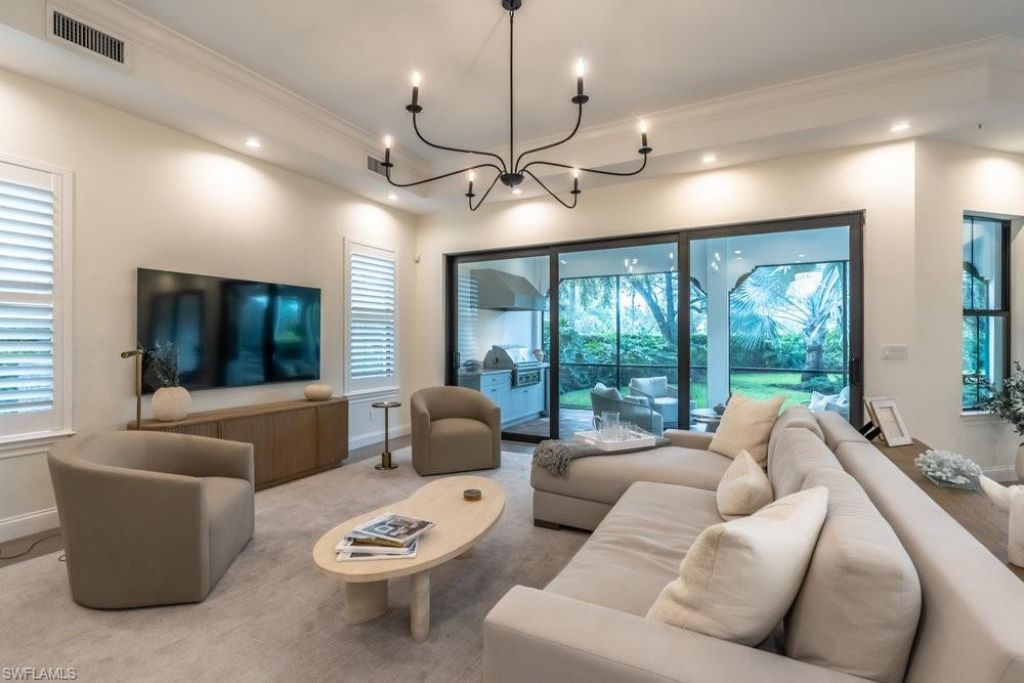 16394 Corsica Way, Unit 101, Naples, FL 34110 Photo