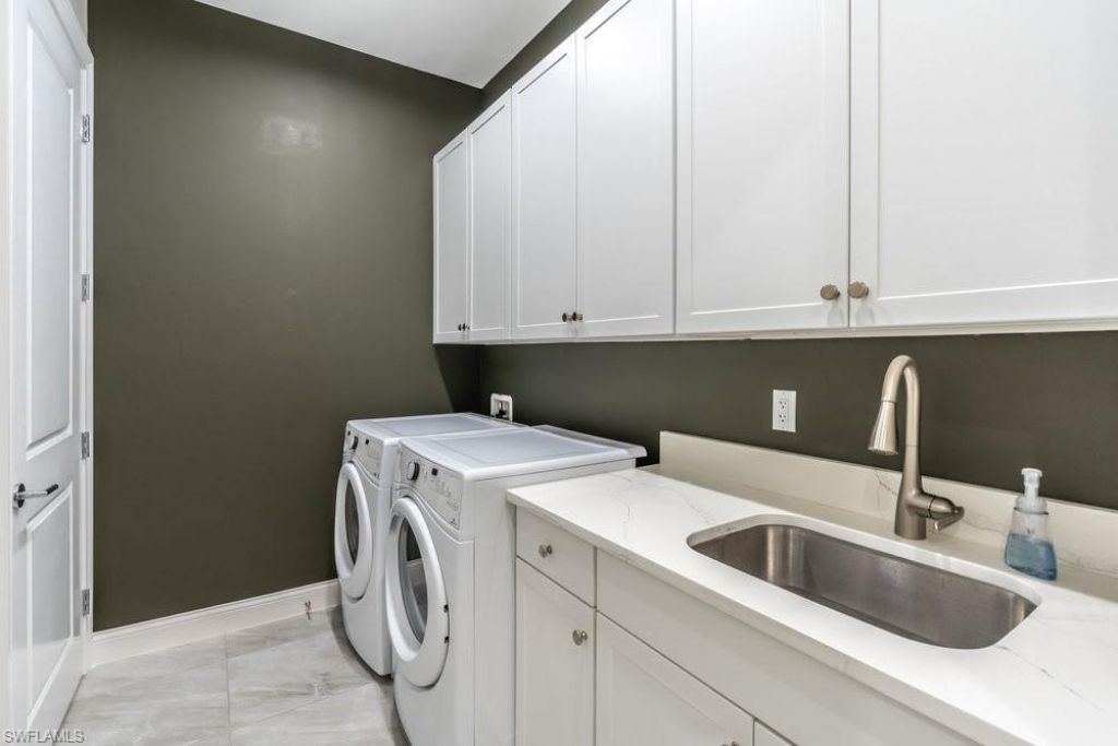 16394 Corsica Way, Unit 101, Naples, FL 34110 Photo