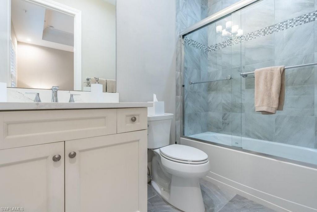 16394 Corsica Way, Unit 101, Naples, FL 34110 Photo