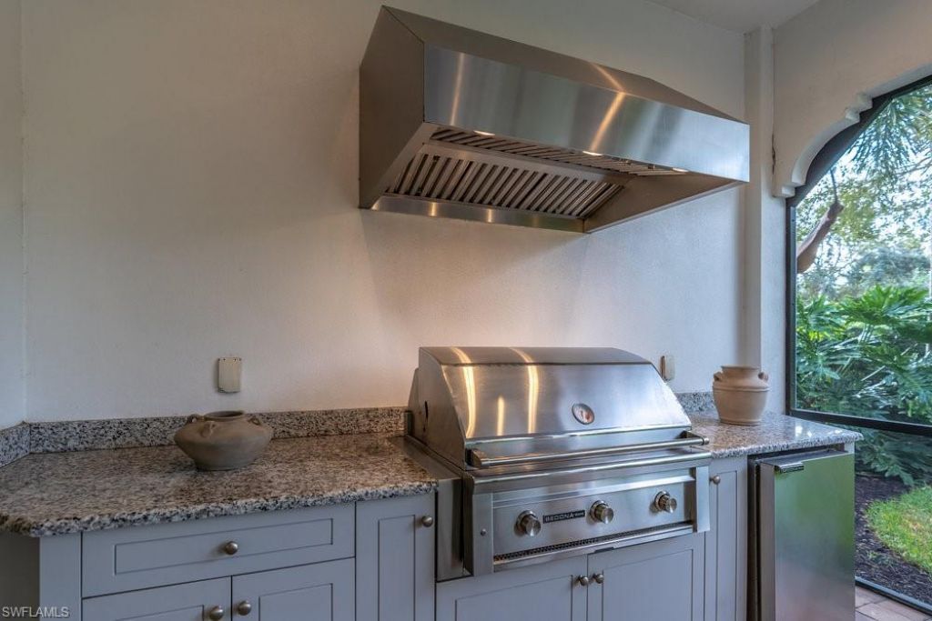 16394 Corsica Way, Unit 101, Naples, FL 34110 Photo