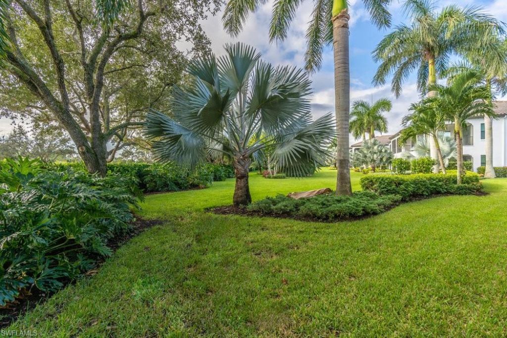 16394 Corsica Way, Unit 101, Naples, FL 34110 Photo