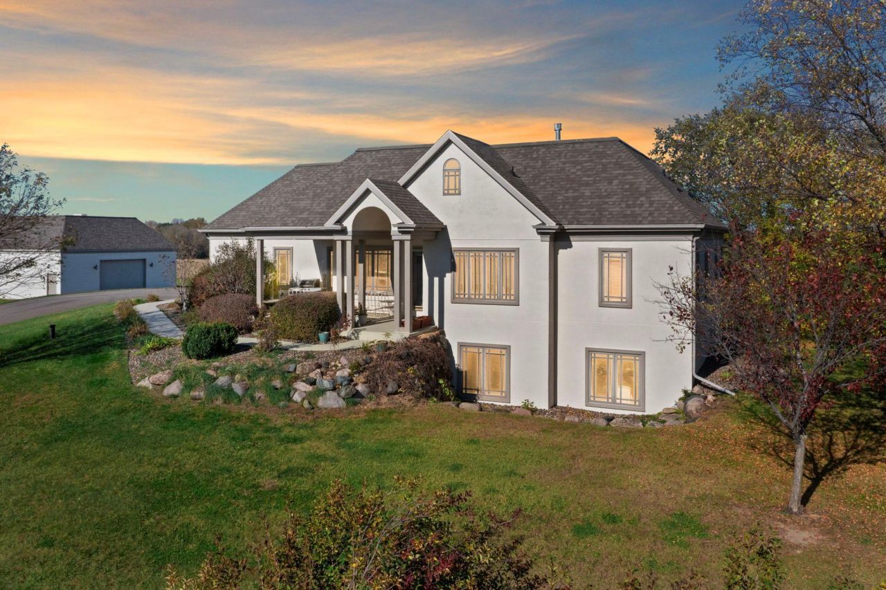 6715 290th Street W, Northfield, MN 55057