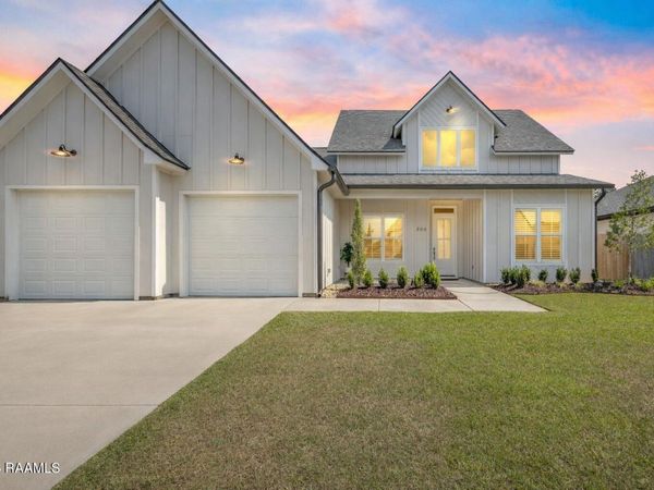 306 Abercrombie Way, Youngsville, LA 70592