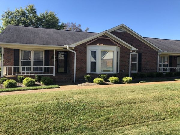 2143 River Chase Dr, Murfreesboro, TN 37128
