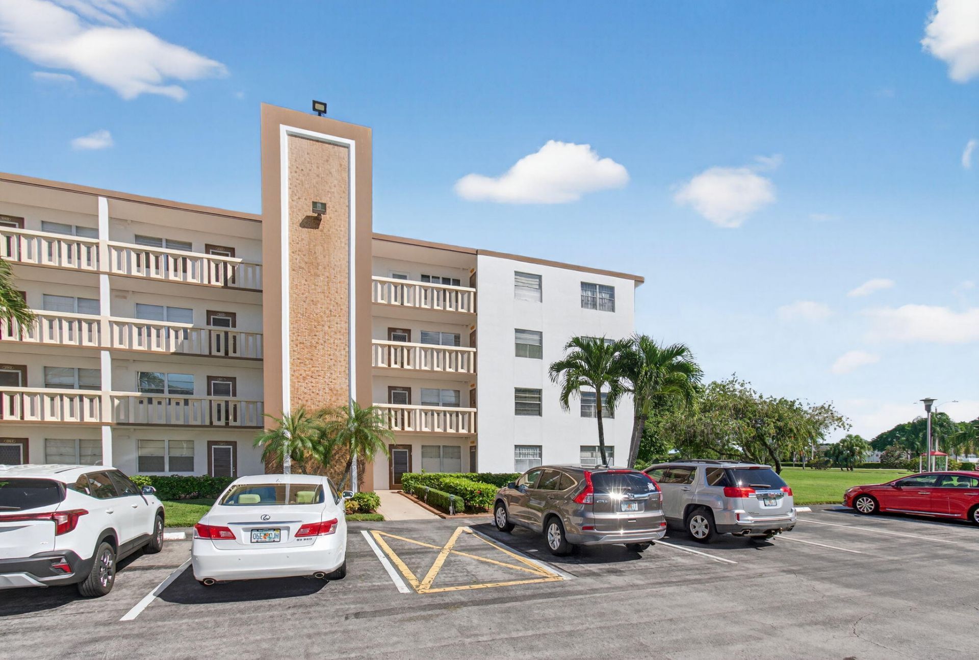 2001 Guildford A, Boca Raton, FL 33434 Photo