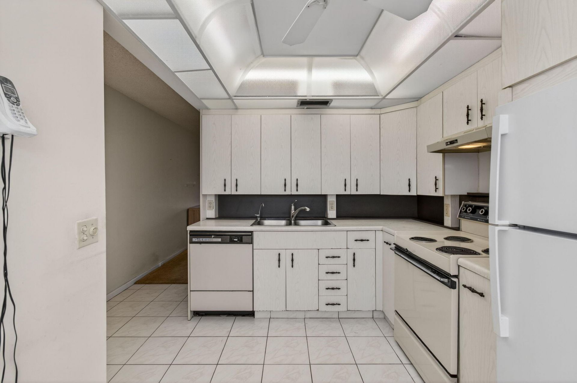 2001 Guildford A, Boca Raton, FL 33434 Photo