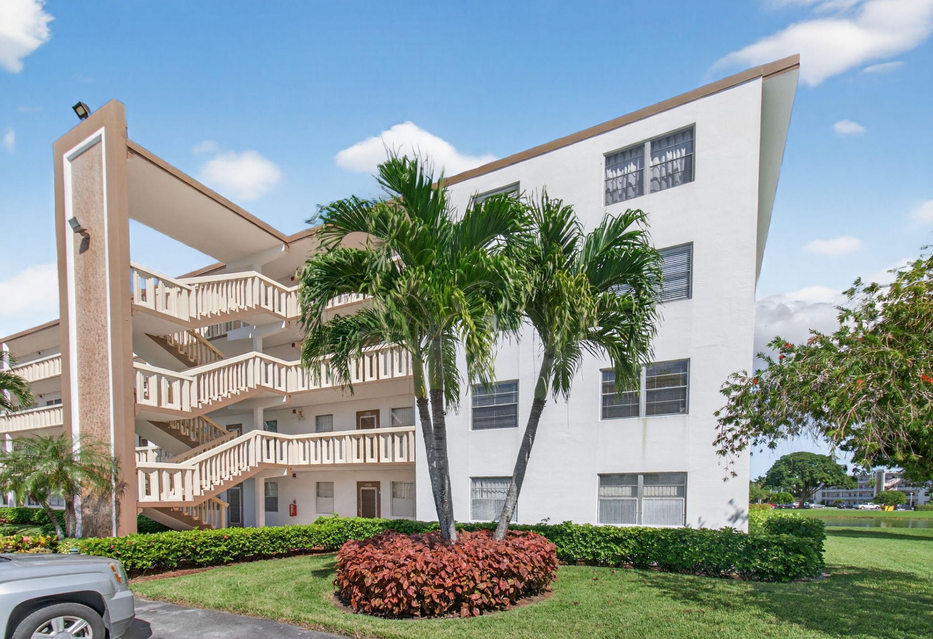 2001 Guildford A, Boca Raton, FL 33434 Photo