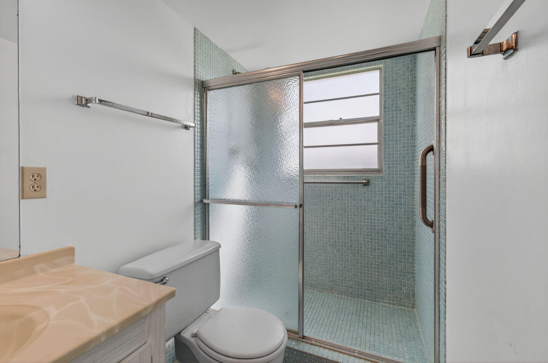 2001 Guildford A, Boca Raton, FL 33434 Photo