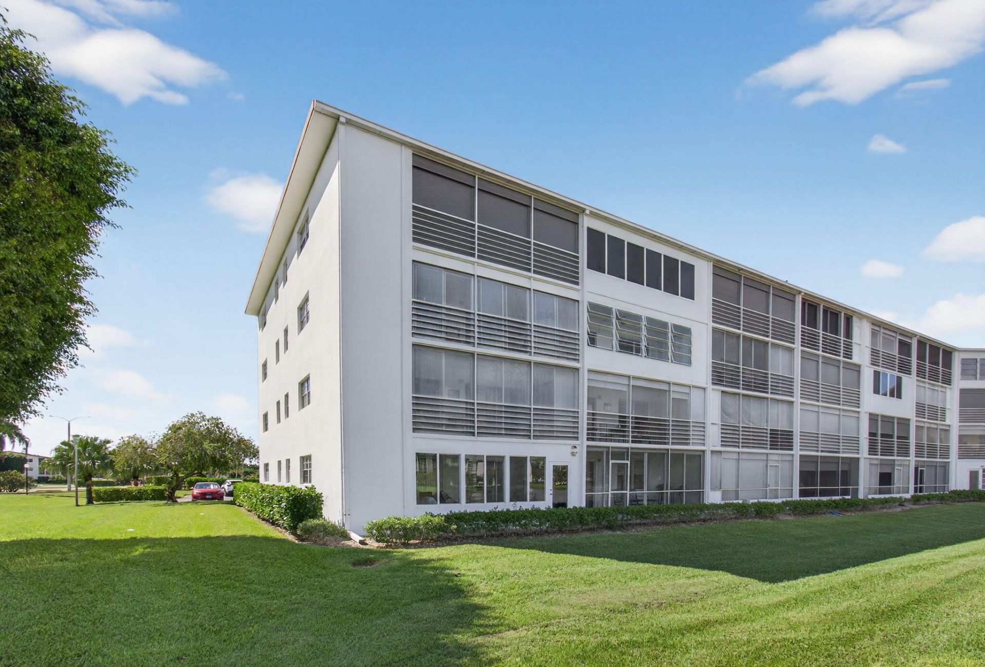 2001 Guildford A, Boca Raton, FL 33434 Photo