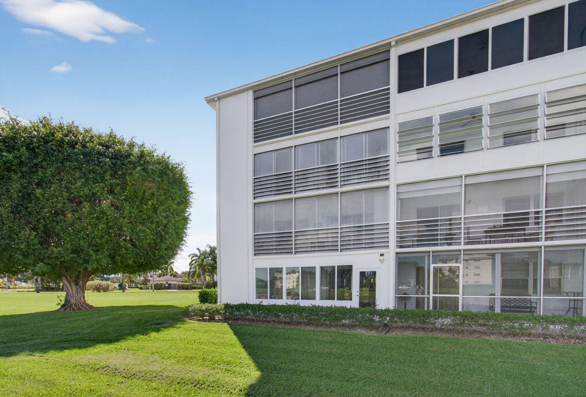 2001 Guildford A, Boca Raton, FL 33434 Photo