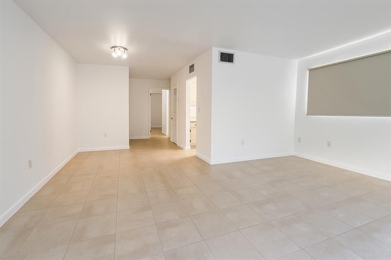 7320 SW 82nd Street, Miami, FL 33143 Photo