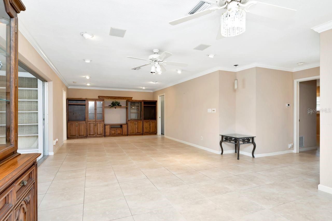 1113 45th Avenue Ne, Saint Petersburg, FL 33703 Photo