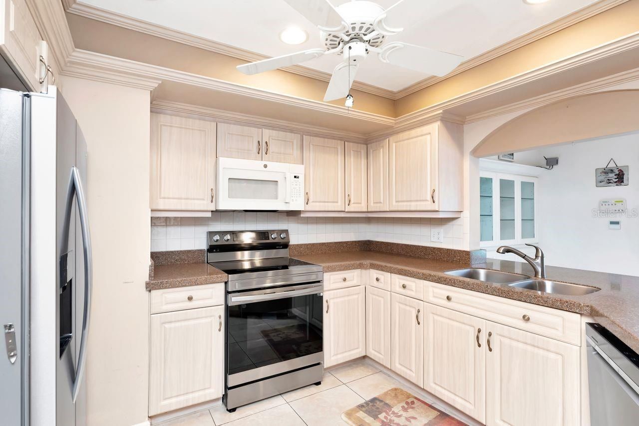 1113 45th Avenue Ne, Saint Petersburg, FL 33703 Photo